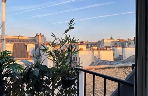 Quartier du Mail Apartment | Parenthèse idéale Montorgueil loft In Paris