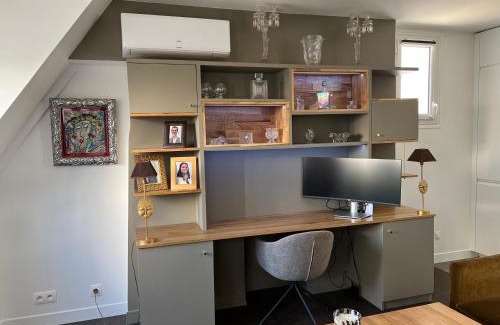 Quartier du Mail Apartment | Parenthèse idéale Montorgueil loft In Paris