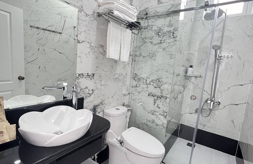 Chau Doc Hotel | Paris Hotel