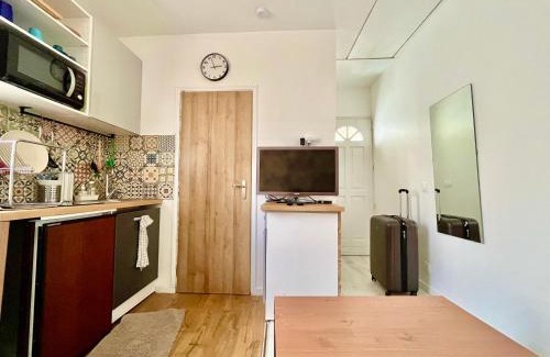 Louis Bertrand-Mirabeau-Semard Apartment | Paris Ivry