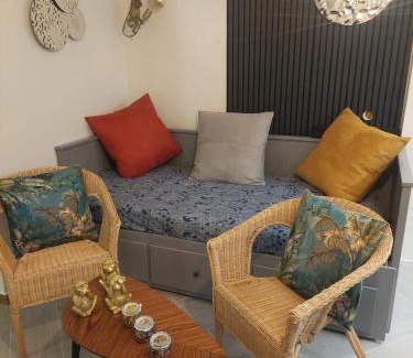 Pantin Apartment | PARIS-JulesVERNE-Bienvenue-Terrasse-Netflix