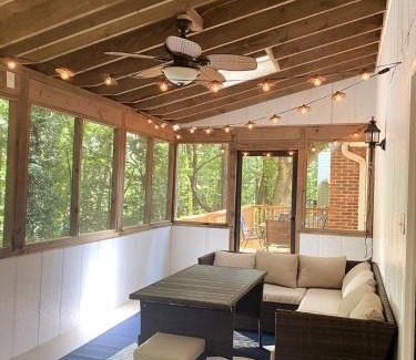 Greenville - Spartanburg House | Paris Mountain Loft Home