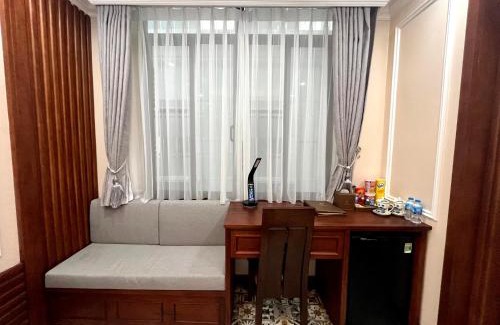 Hon Gai Hotel | Paris Of Dragon Bay