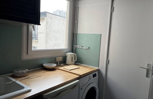 Les Amandiers Apartment | Paris Olympics 2024 Sunny Spacious Loft With View!