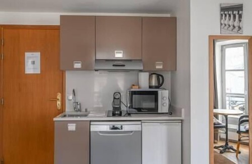 Gaillon Apartment | Paris, Opéra 4.So parisian Apartment