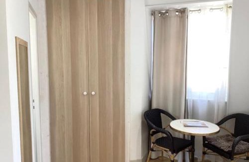Gaillon Apartment | Paris, Opéra 5.Charming apartment in Paris