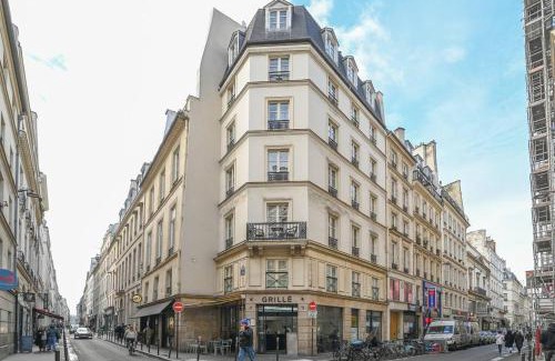 Gaillon Apartment | Paris, Opéra 6.une balade romantique