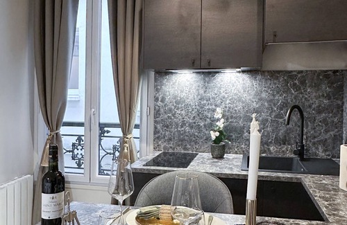 Plaisance Apartment | Paris: Quiet and comfortable studio apartment