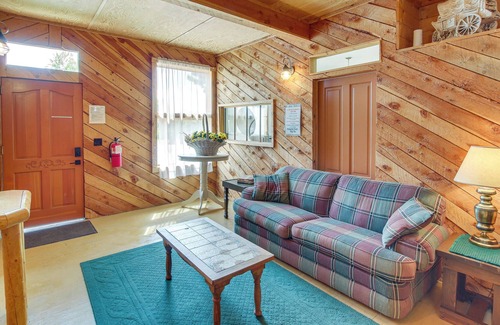 Paris House | Paris Vacation Rental ~ 4 Mi to Bear Lake!