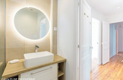 Val-de-Grace Apartment | Parisian Home I 3 chambres I St Germain