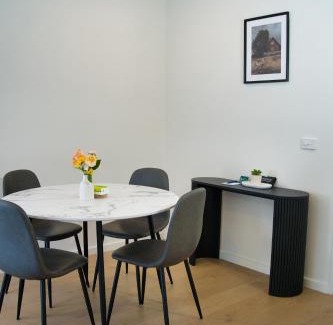 Carnegie Apartment | Park Avenue - Carnegie