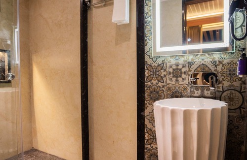 Arekere Hotel | Park Avenue Hotel Bannerghata Road