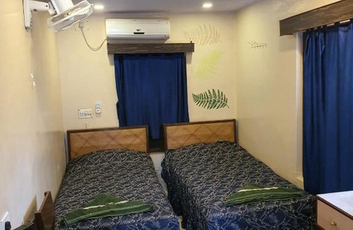 Santiniketan Resort | Park Guest House