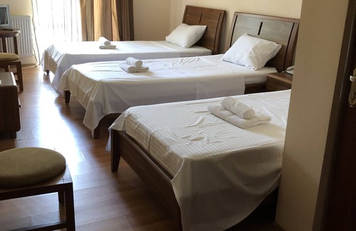 Kutaisi Hotel | Park Hotel Imeri Kutaisi