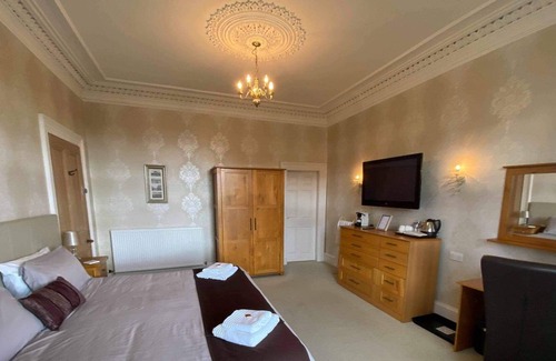 Carnoustie Bed & Breakfast | Park House