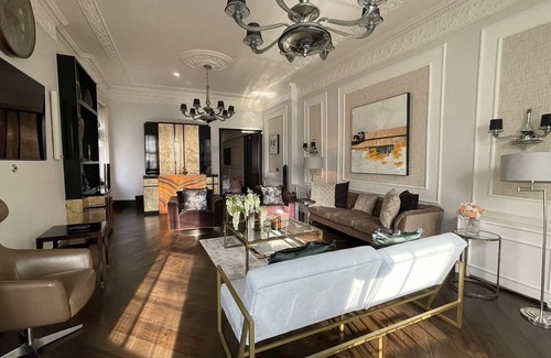 City of Westminster Apartment | PARK LANE Apartment with swimming pool, Gym & Spa