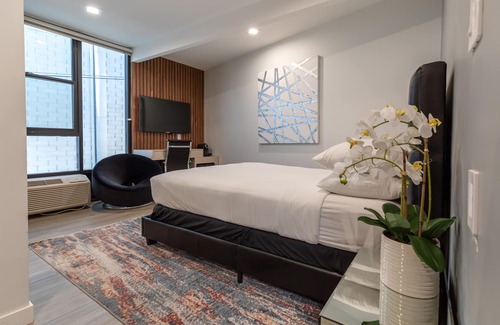 La Brea Hotel | Park Plaza Lodge Hotel