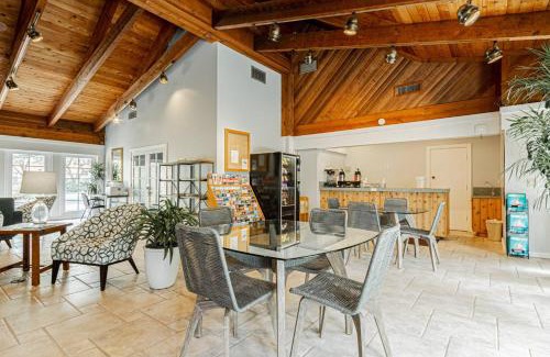 Park Shore House | Park Shore Resort 3rd Floor Bldg H