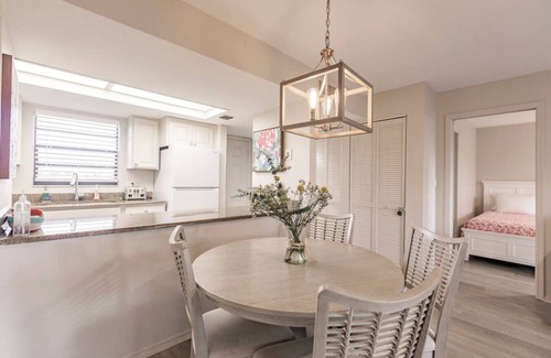 Park Shore Condo | Park Shore Resort Deluxe Condo Top FloorBLDG F#339