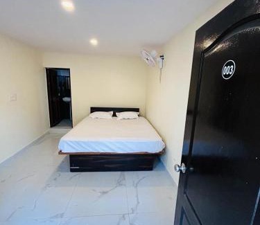 Ramohalli Hotel | Park Side Serenity Suite