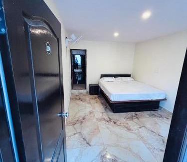 Ramohalli Hotel | Park Side Serenity Suite
