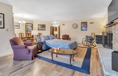 Wauwatosa House | Park View Townhouse