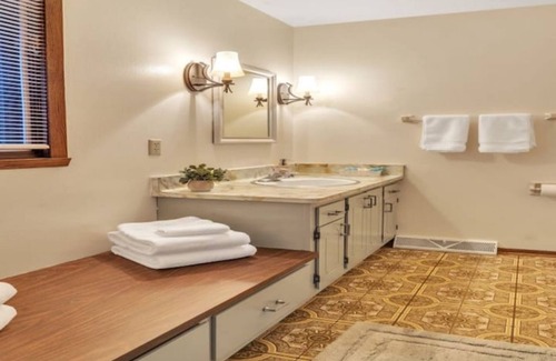 Wauwatosa House | Park View Townhouse