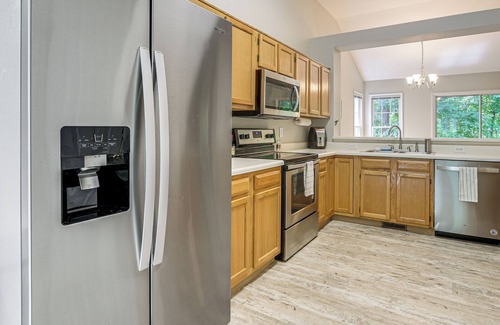 Upchurch House | Park Village Home w/Pond: 6 Mi to Downtown Cary
