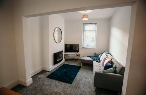 Barrow-in-Furness House | PARKER ST by Prestige Properties SA