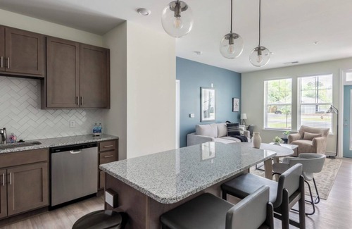 Wilmington Apartment | ParkerLeland 2BD 2 - Two Bedroom Apartment, Sleeps 4