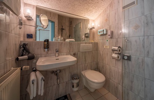 Obertshausen Hotel | Parkhotel Obertshausen