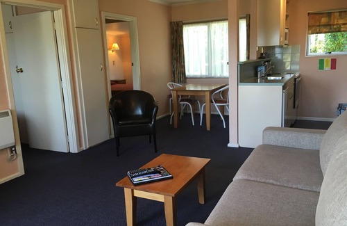 Timaru Hotel | Parklands Motor Lodge Timaru