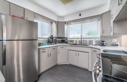 Niagara Falls House | Parkside Estate, Niagara Falls, USA + Free Parking