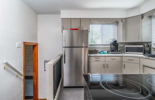 Niagara Falls House | Parkside Estate, Niagara Falls, USA + Free Parking