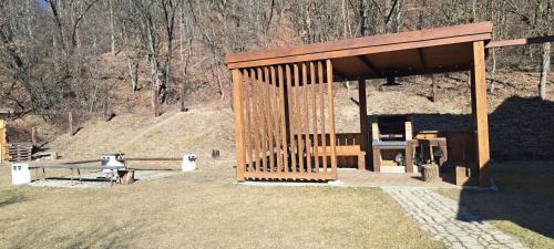 Feliceni Villa | Parkside Vila