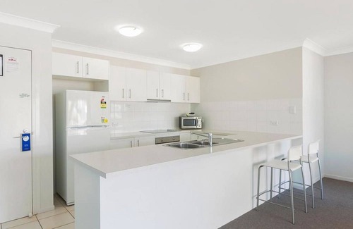 South Brisbane Hotel | Parkview Apartments