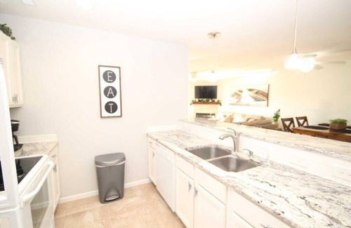 Osage Beach Condo | Parkview Bay 2 bedroom Condo - No Steps from Parking! - other units same Bldg!