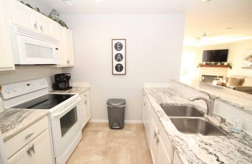 Osage Beach Condo | Parkview Bay 2 bedroom Condo - No Steps from Parking! - other units same Bldg!