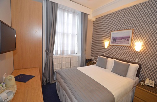 City of Westminster Bed & Breakfast | Parkwood at Marble Arch