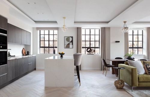 Westminster Apartment | Parliament Square Apartments - Luxury 3-Bed 3 Bath
