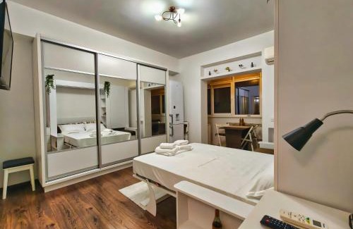 Bucharest City-Centre Apartment | Parliament View Studio City Center - Pumo Properties