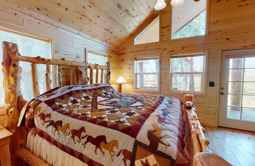 Whitepine House | Parlin Paradise - Parlin/Ohio City