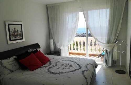 Los Cristianos Apartment | Parque Tropical I