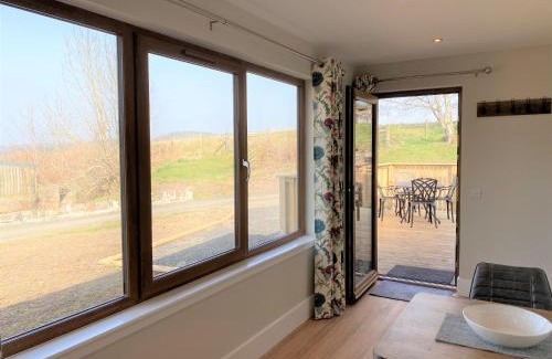 Perth House | Partridge Lodge with Hot Tub