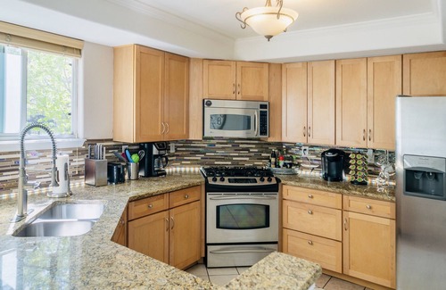 Curtis Park House | Party Palace’- Prime Location, Game Room, Theater & Hot Tub, 420ok!