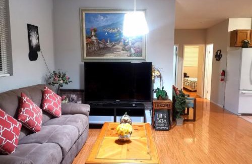 East Pasadena Apartment | Pasadena single house 3b1b 三房一厅一厨一浴
