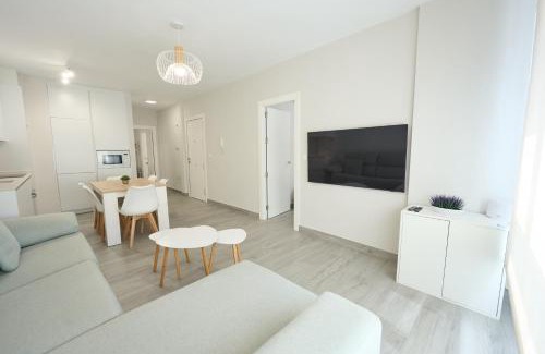 Almeria Apartment | Paseo Marítimo - Apartamento a estrenar, a pie de playa, con 2 baños