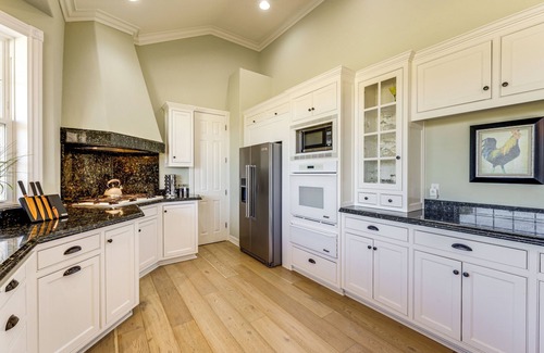 Paso Robles House | Paso Robles Gem w/On-Site Vineyard: Pets Welcome!