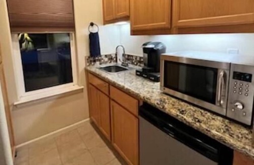 San Miguel House | Paso Robles Wine Country - 2 Pickleball Courts, Casita Cottage, Vineyard Views