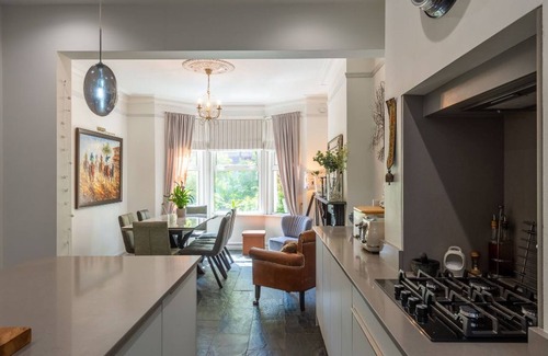 West Ealing House | Pass the Keys | Beautiful 3 Bedroom family home over 3 floors